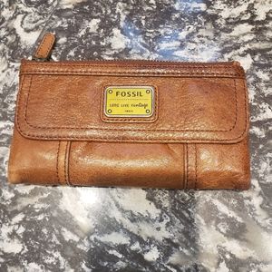 Fossil wallet